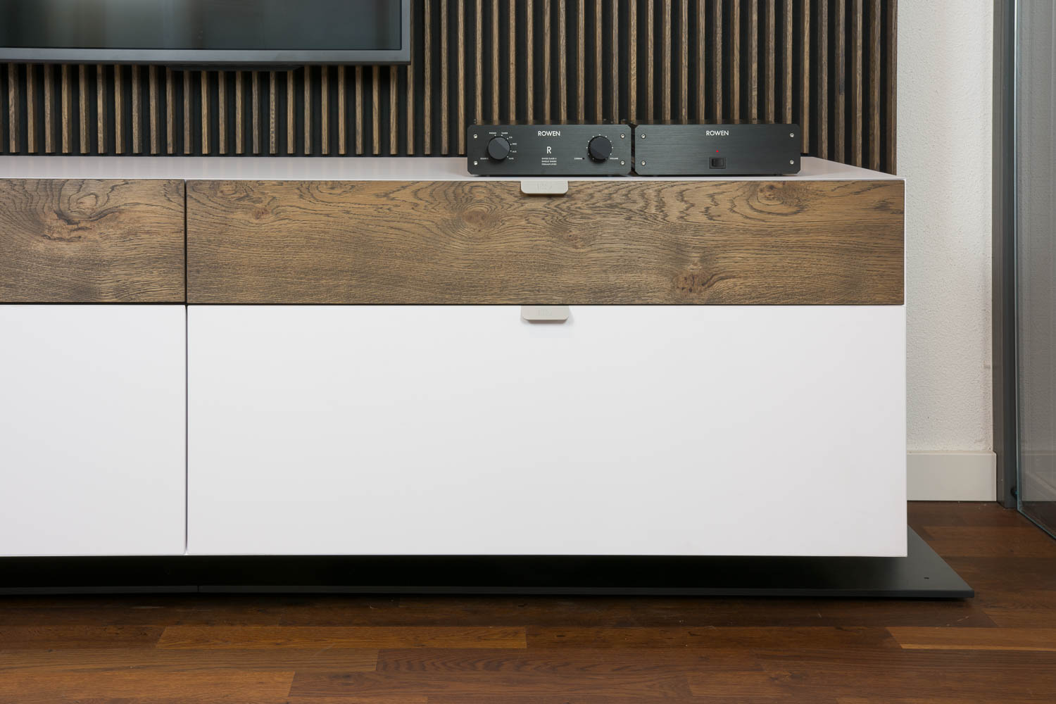 Swiss HD Scene High-End Integration - Ausstellungsmodell