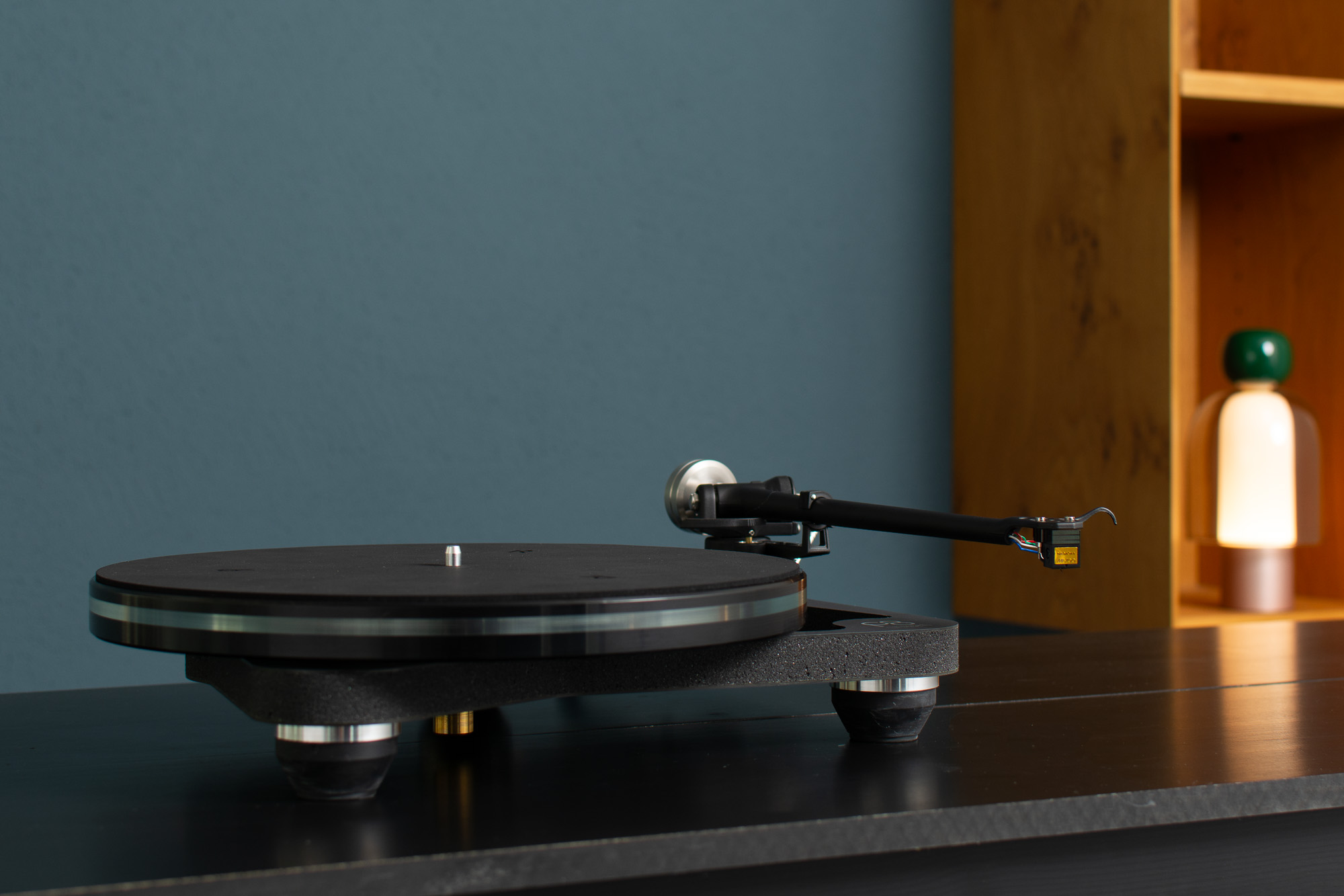 Rega Planar 8 Plattenspieler