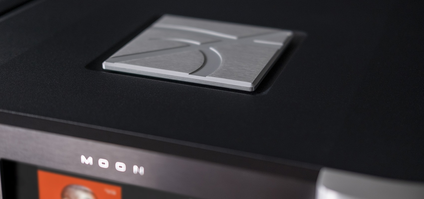 Moon 891 Analoge Vorstufe mit Streaming