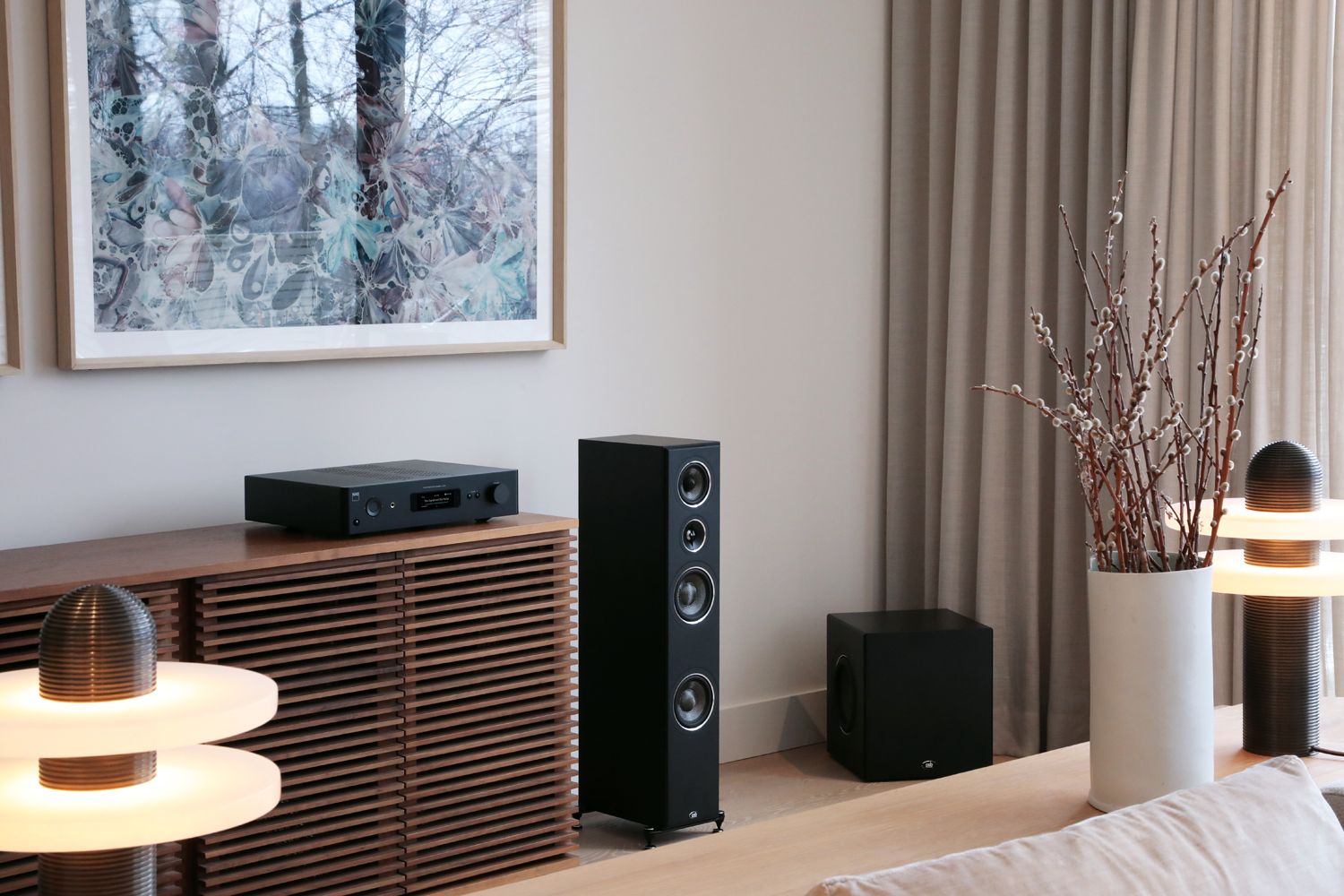 NAD C 379 Verstärker mit optionalem BluOS