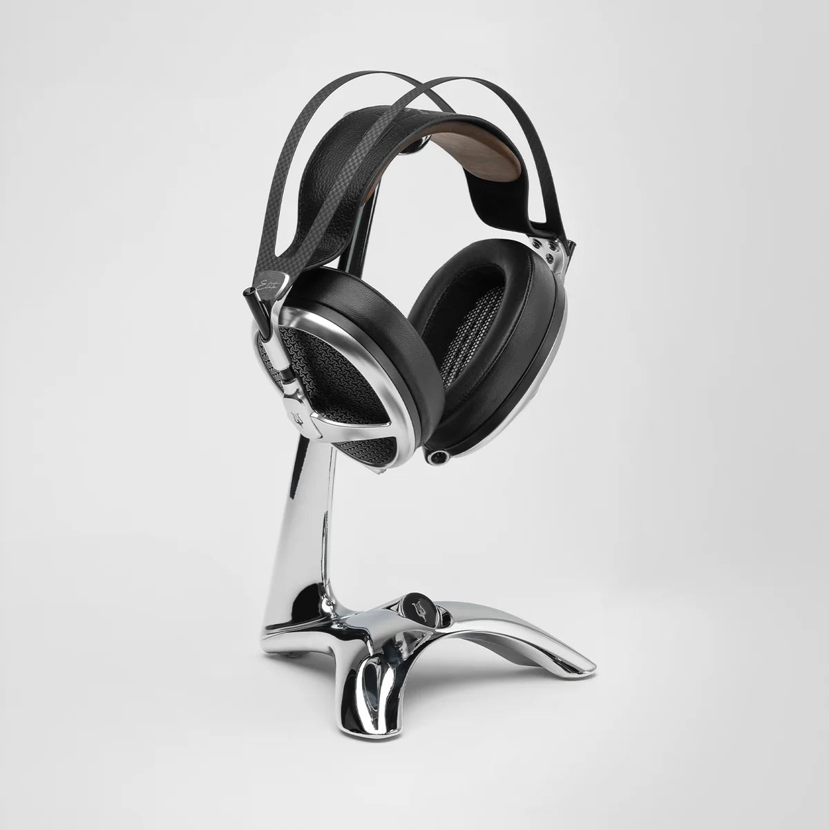 Meze Elite & Manta Stand Bundle